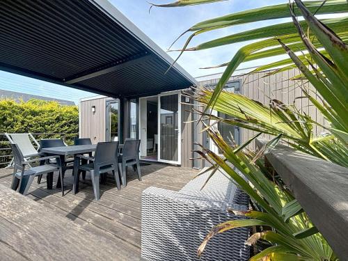Jullouville-les-Pins House | Mobil-home Grand Confort: 2 ch, piscine, plage à 200m, parking, wifi - FR-1-361A-96