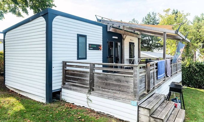 Houlgate House | Mobil-home | Premium Azure | 2 Bedrooms | 4 sleeps | Raised terrace | A/C