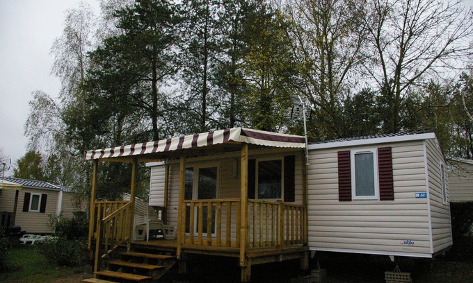 Coulanges House | MOBILE HOME 2 BEDROOMS 1 SHOWER ROOM KITCHEN LOUNGE AREA TERRACE WASHING MACHINE