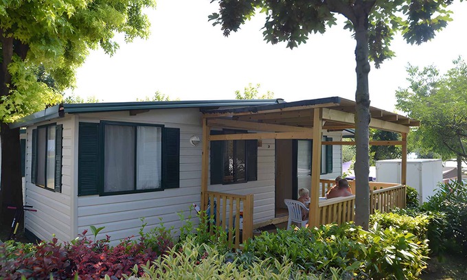 Bardolino House | Mobilehome with 3 pools and air conditioning