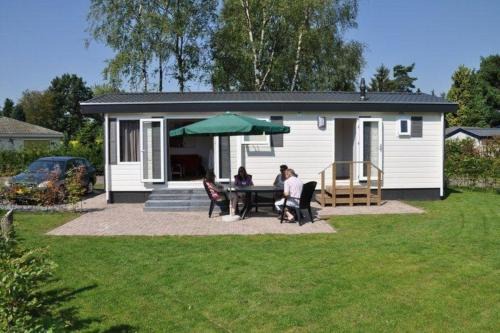 Baarle-Nassau Apartment | Mobilheim für 4 Personen ca 35 qm in Baarle-Nassau, Nordbrabant - b58367