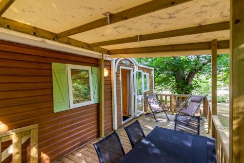 Saint-Martial-de-Nabirat House | Mobilhome 4 personnes climatisé