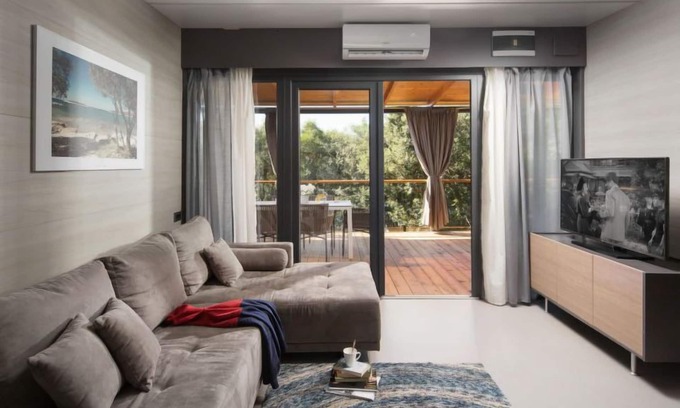 Bale House | Mobilhome Beach Villa by Interhome