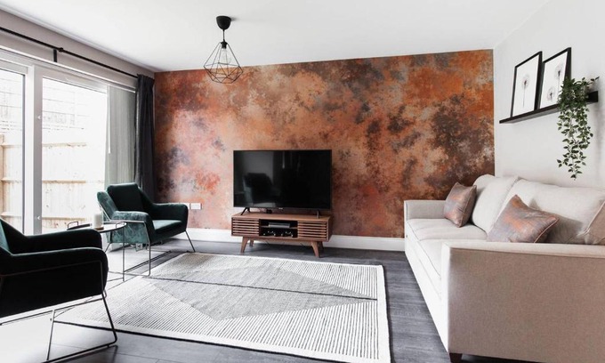 Smethwick House | Moda Stays - John Brooks Serviced Houses