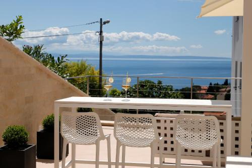 Icici Apartment | MODENA MARIS-heated pool-grill-relax-jacuzzi apartments