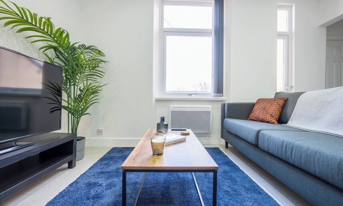 Newport Apartment | Modern 1 bedroom - Church View 4 by Tŷ SA