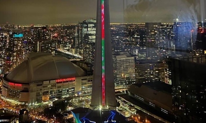Central Waterfront Condo | Modern 1 bedroom Condo Downtown Toronto near Union station and Scotia Arena