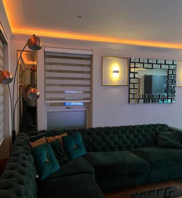 Moffat Apartment | Modern 1 bedroom in Battersea