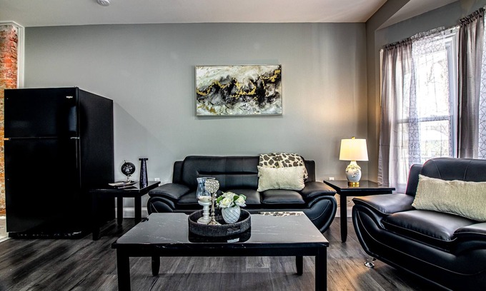 Downtown Niagara Falls Apartment | Modern 1BR 1BA Apartment close Falls and Casino