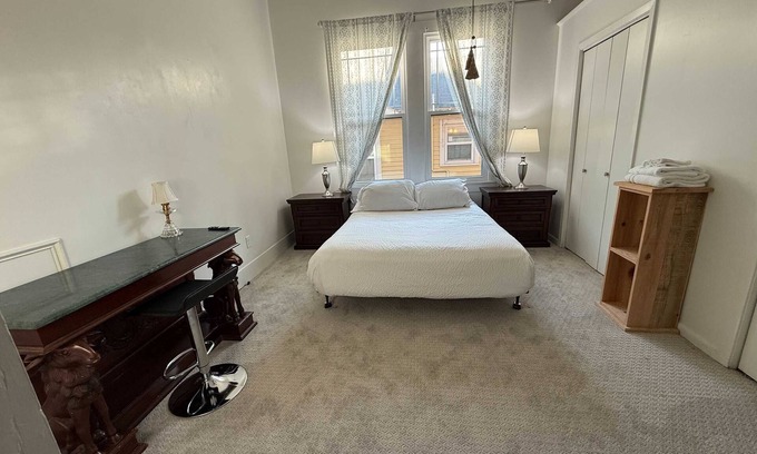 Downtown House | Modern 1BR Home Walk to Downtown