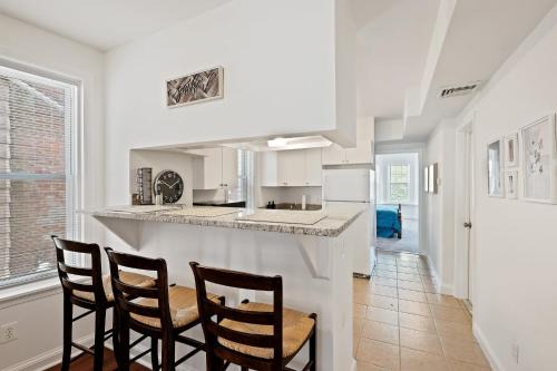Germantown Apartment | Modern 1br In East Germantown