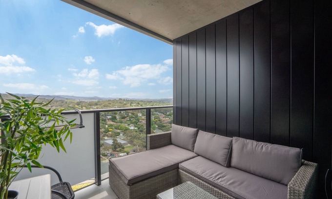 Phillip Apartment | Modern 2-Bed Apartment with Premium Amenities