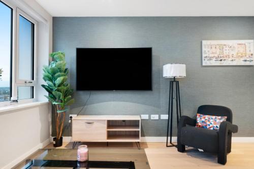 Walworth Apartment | Modern 2 Bed Heart of Elephant Castle