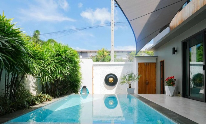 Bophut Villa | Modern 2-bedroom villa in Bophut, private pool, shaded sala, 10 minutes walk to Fisherman’s Village