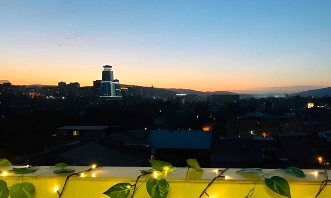 Tbilisi Apartment | Modern 2-bedroom condo with free parking (0092/Lilu)