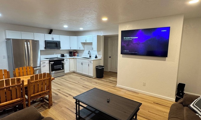 Fairview House | Modern 2 Bedroom house in ANC