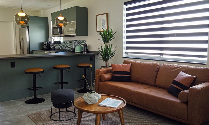 North Miami House | Modern 2-bedroom Miami home with Garden, WiFi & AC