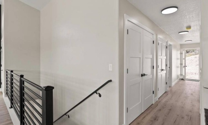 Lava Hot Springs Apartment | Modern 2024 build, in welcoming Lava Hot Springs. Top unit.