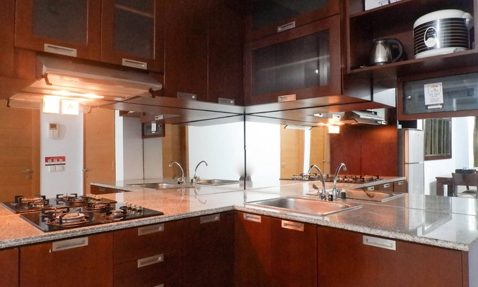 Waru Apartment | Modern 2Br Apartment At Aryaduta Residence Connected To Cito Mall