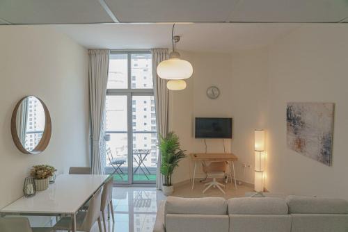 Dubai Marina Apartment | Modern 2BR Apartment at JBR