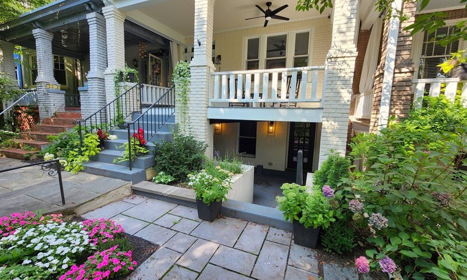 Northwest Apartment | Modern 2BR in Mount Pleasant Across From the National Zoo and Rock Creek Park!