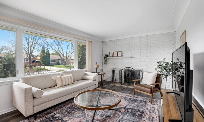 Windsor House | Modern 2BR with Remote Workspace, Patio, BBQ & Gym