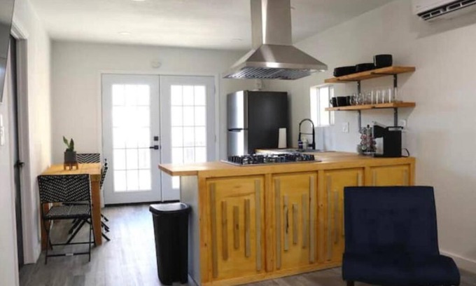 Amarillo House | Modern 3 Bdrm - i40 - 20 mins Palo Duro Canyon