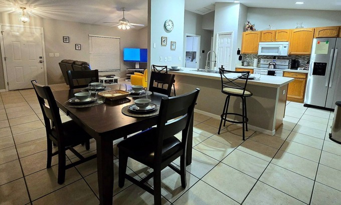 Inverness Highlands South House | Modern 3 bed 2 bath, Fenced Yard, Dogs Allowed