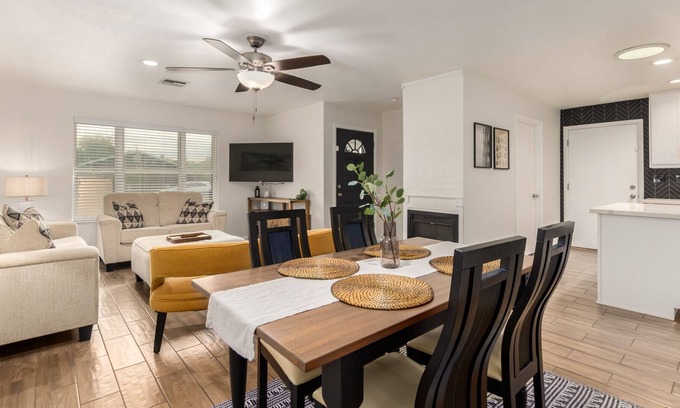 Garfield House | ✴️ Modern 3 Bed Home Minutes from Downtown Phx ✴️