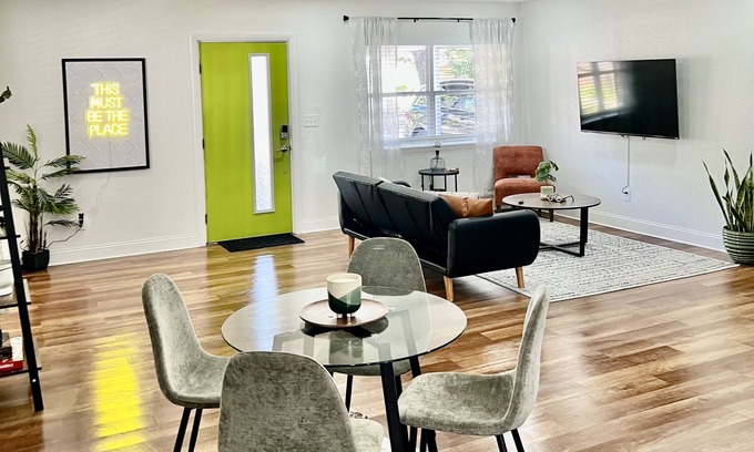 Tampa House | Modern 3BR, 2BA home minutes from Tampa hot spots