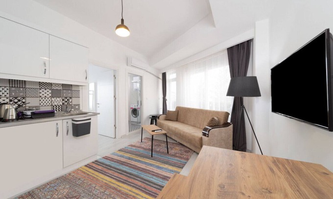 Antalya City Centre Apartment | Modern and Cozy Apartment in Muratpasa, Antalya