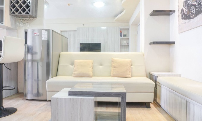 Pluit Apartment | Modern And Large 2Br Green Bay Pluit Apartment Facing Spectacular Sea View