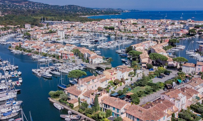 Port Grimaud Apartment | Modern and spacious apartment with 2 terraces