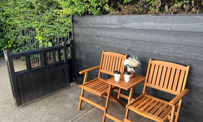 Weavers Apartment | Modern and Spacious 2 Bedroom Flat Near Shoreditch
