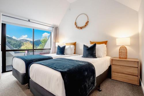 Fernhill Apartment | Modern and stylish 4 bed apt