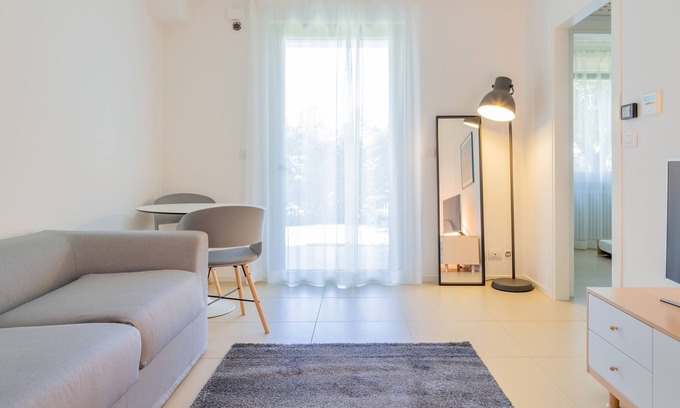 San Benedetto di Lugana Apartment | Modern and with Pool - Apartment Baseventuno 1