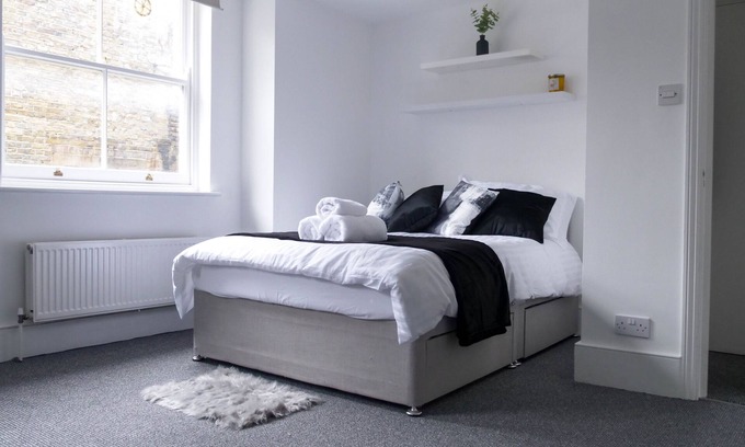 Weavers Apartment | Modern Apartment located in Shoreditch | City Centre