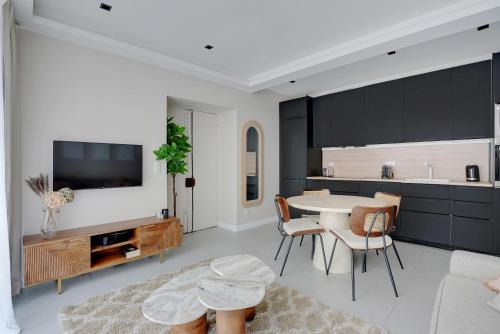 12th Arrondissement Apartment | Modern Apartment -Accor Arena Bercy 1BR-4P