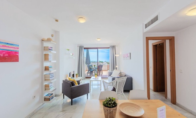 Nerja Apartment | Modern apartment - airco - pool - Wifi - covered parking - terrace - 2 bedrooms