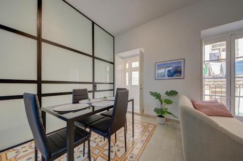 Senglea Apartment | Modern Apartment in Isla
