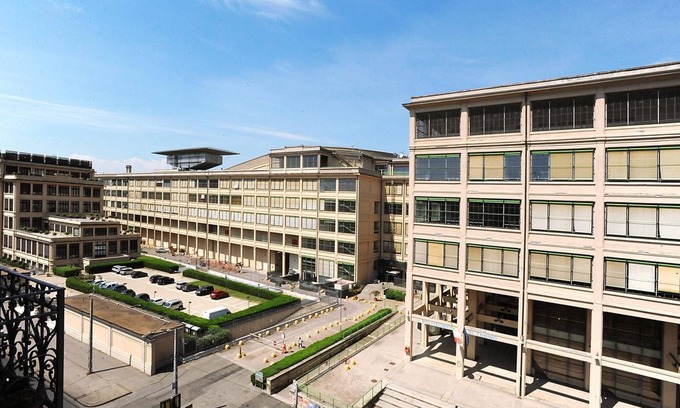 Millefonti Apartment | Modern Apartment in Lingotto Area