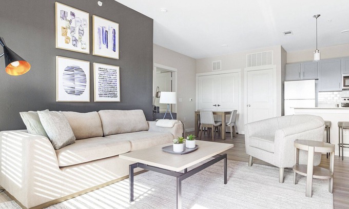 San Marcos Apartment | Modern Apartment in Prime Location (ID1206X872)