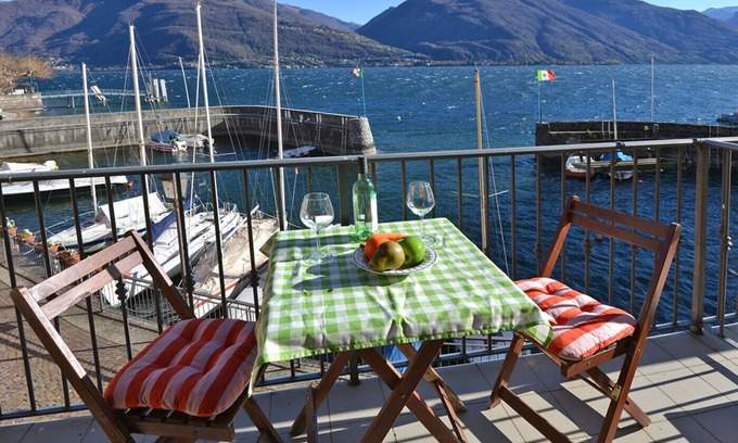 Vignola Apartment | Modern apartment with balcony and lake view, located directly on Lake Como