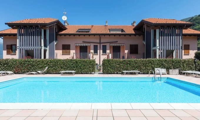 Bonzeno Apartment | Modern apartment with balcony-garage-and pool