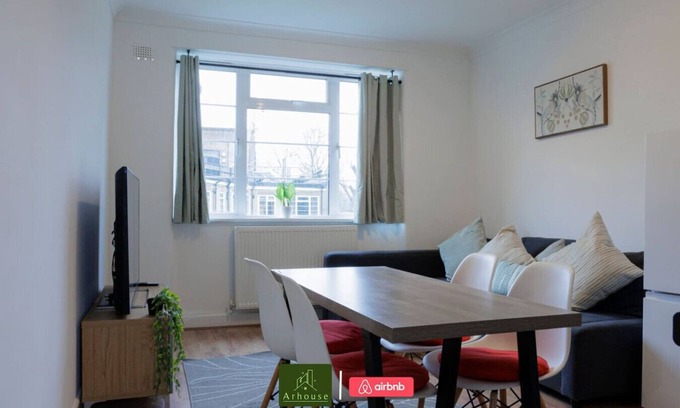 Canonbury Apartment | Modern Apt w Kingsize Bed near Arsenal FC Stadium