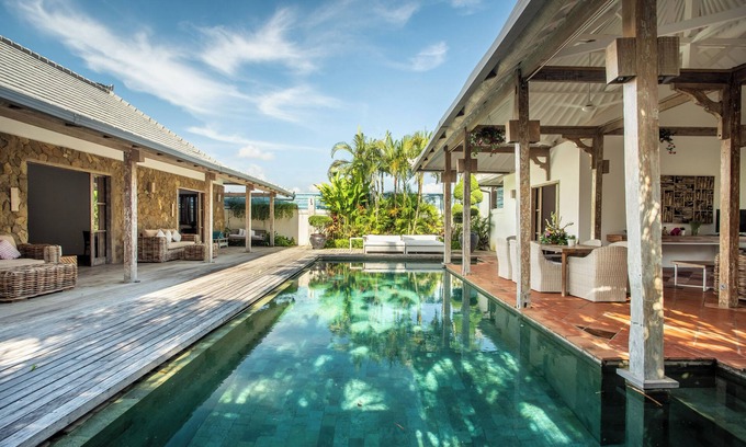 Sunset Road Villa | Modern Balinese 4-Bdr in the Heart of Seminyak