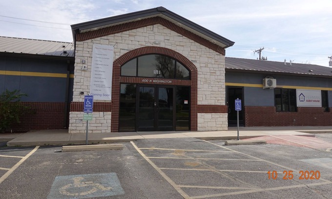 Odessa House | Modern bed room close to Hospital, downtown Odessa and Texas Tech Univ School