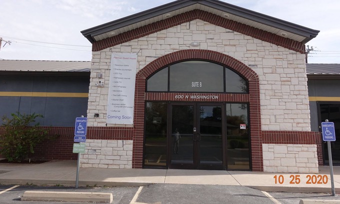 Odessa House | Modern bed room close to Hospital, downtown Odessa and Texas Tech Univ School