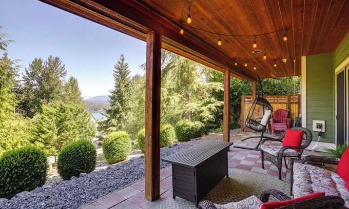 Sudden Valley Apartment | Modern Bellingham Retreat Near Galbraith Mountain!
