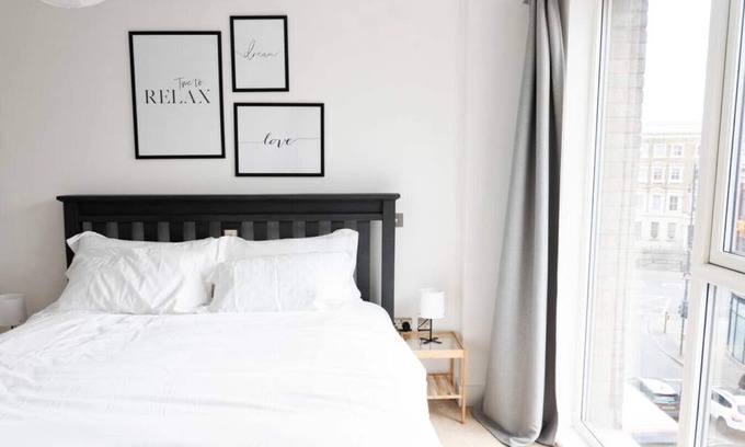 Ferndale Apartment | Modern Brixton Apartment